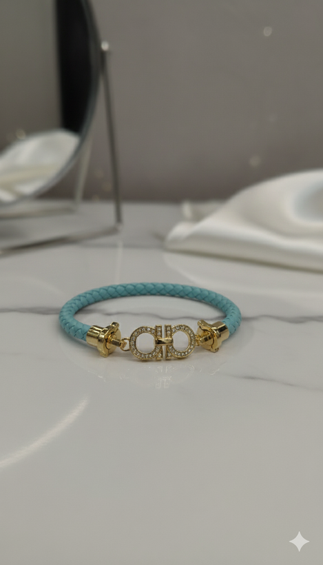 دستبند چرم